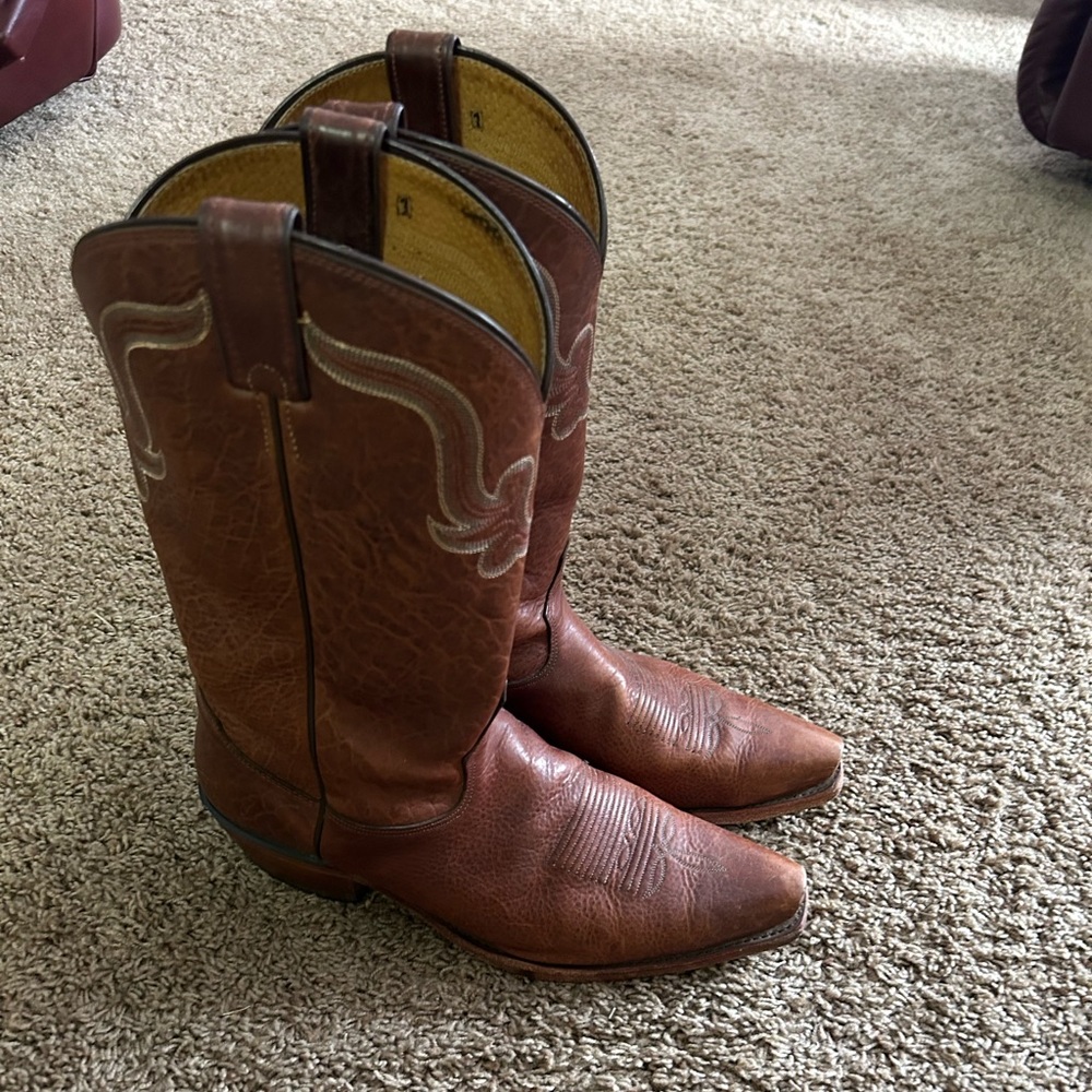 Tony Lama boots